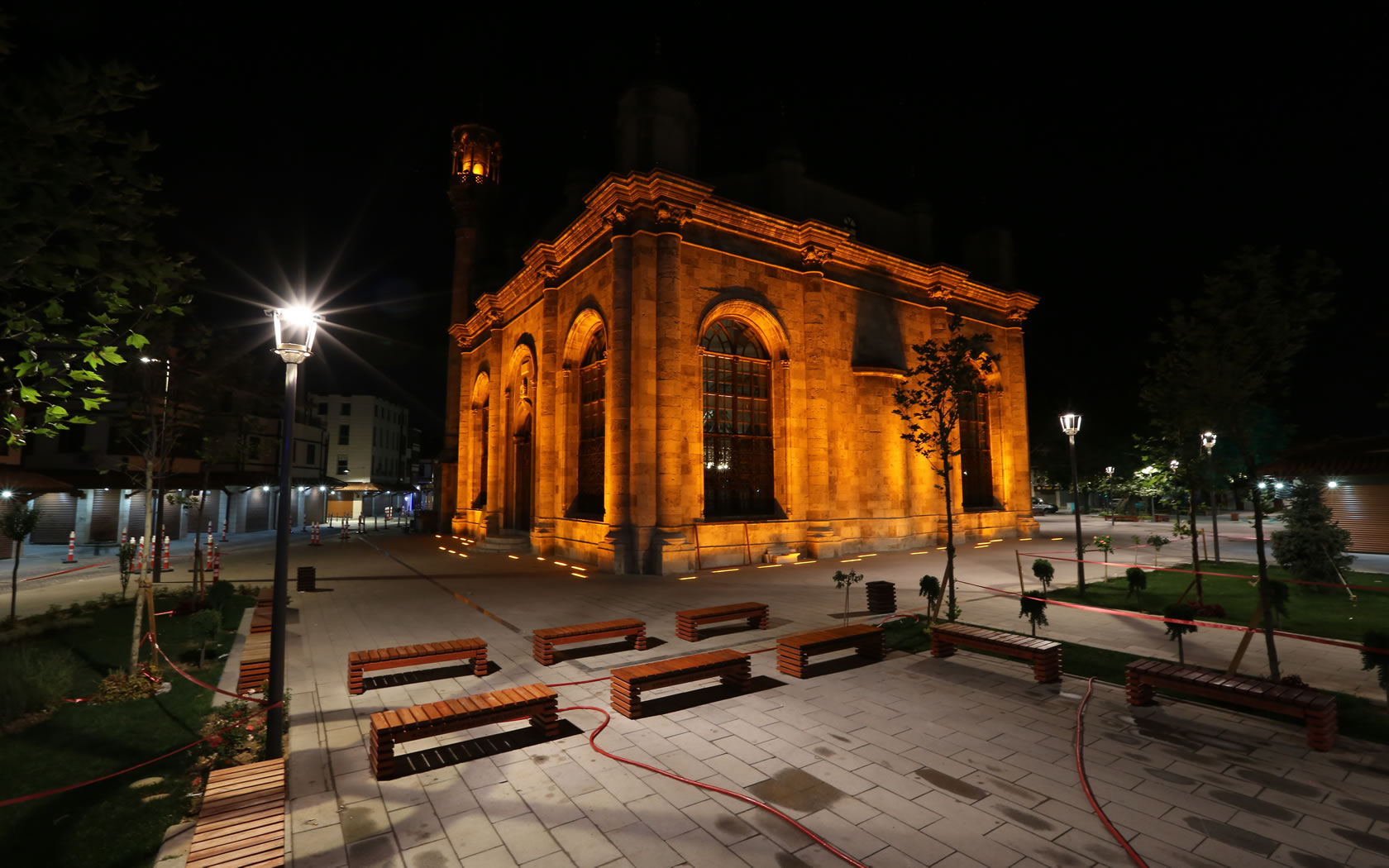 Aziziye Camii